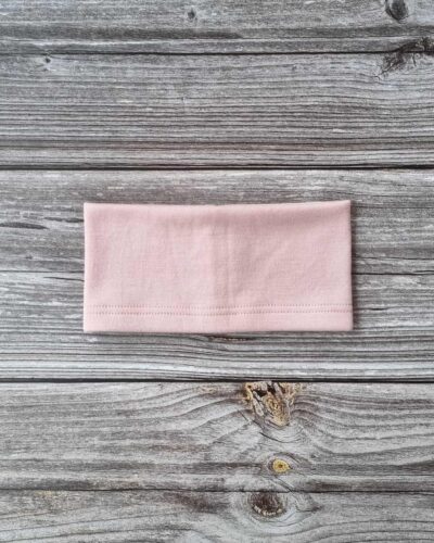 Lasten vaaleanpunainen merinovillapanta.