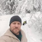 Aikuisten tumman harmaa merinovillapipo