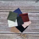 Merinovillan väri- ja materiaalinäytteet