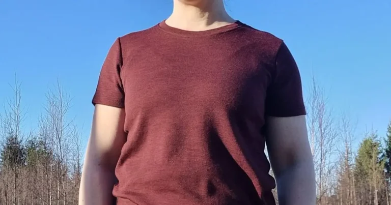 Merinovilla t-paita arkeen ja ulkoiluun.