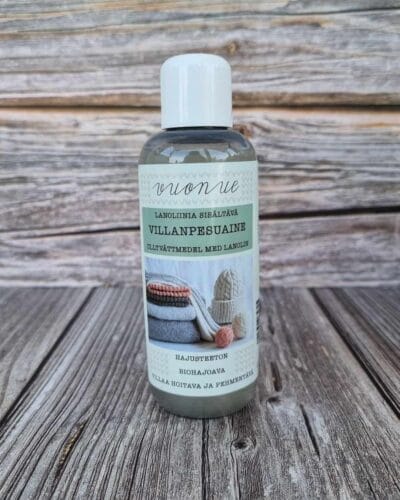 Vuonue merinovillan pesuaine ja hoitoaine.