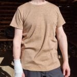 Miesten merinovilla t-paita – Kinuskin ruskea